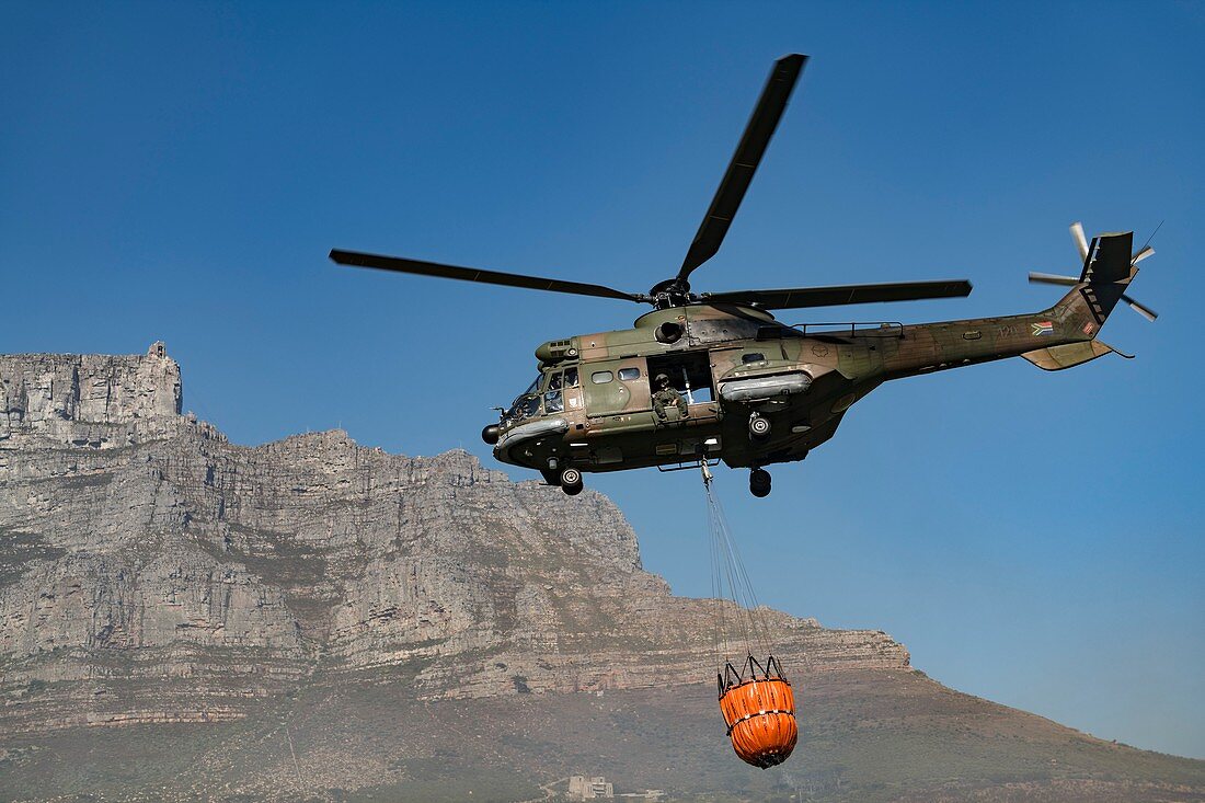 SAAF Atlas Oryx Helicopter fighting fire
