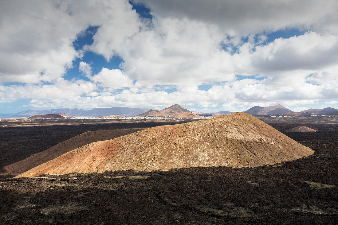 Montana Caldereta, Lanzarote, Canary Islands