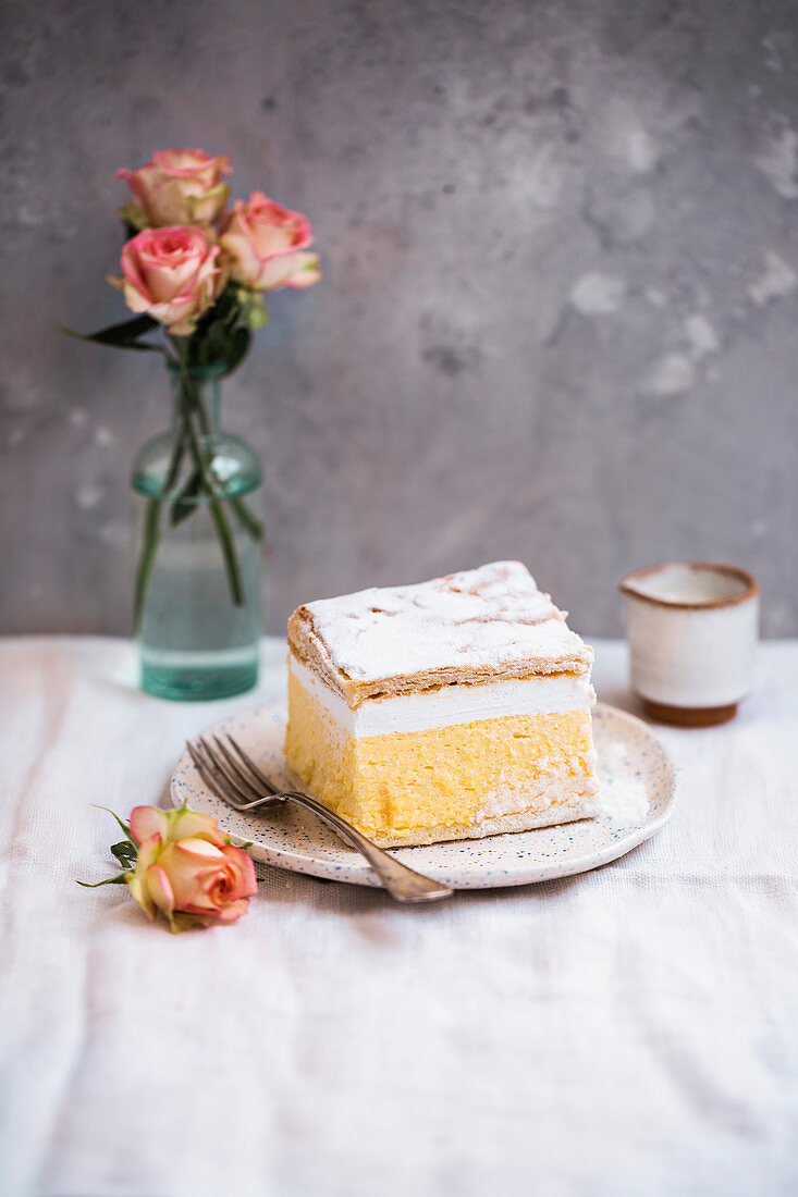 Blätterteigschnitte mit Vanillecreme