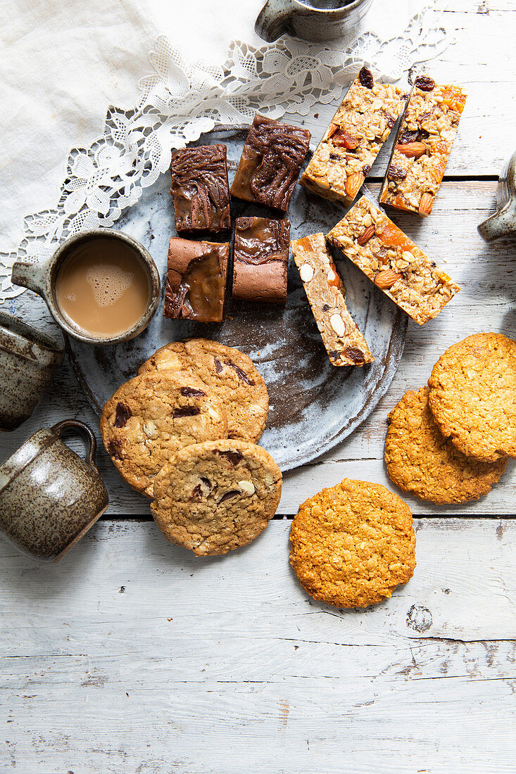 A variety of baked goods including cookies, brownies and granola bars