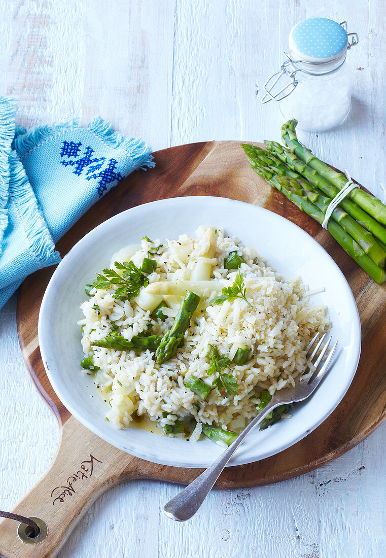 Asparagus risotto with Parmesan cheese