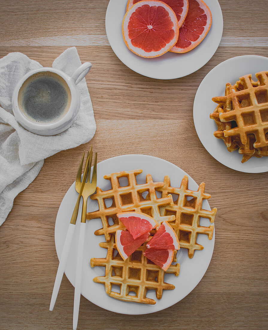 Waffles with grapefruits