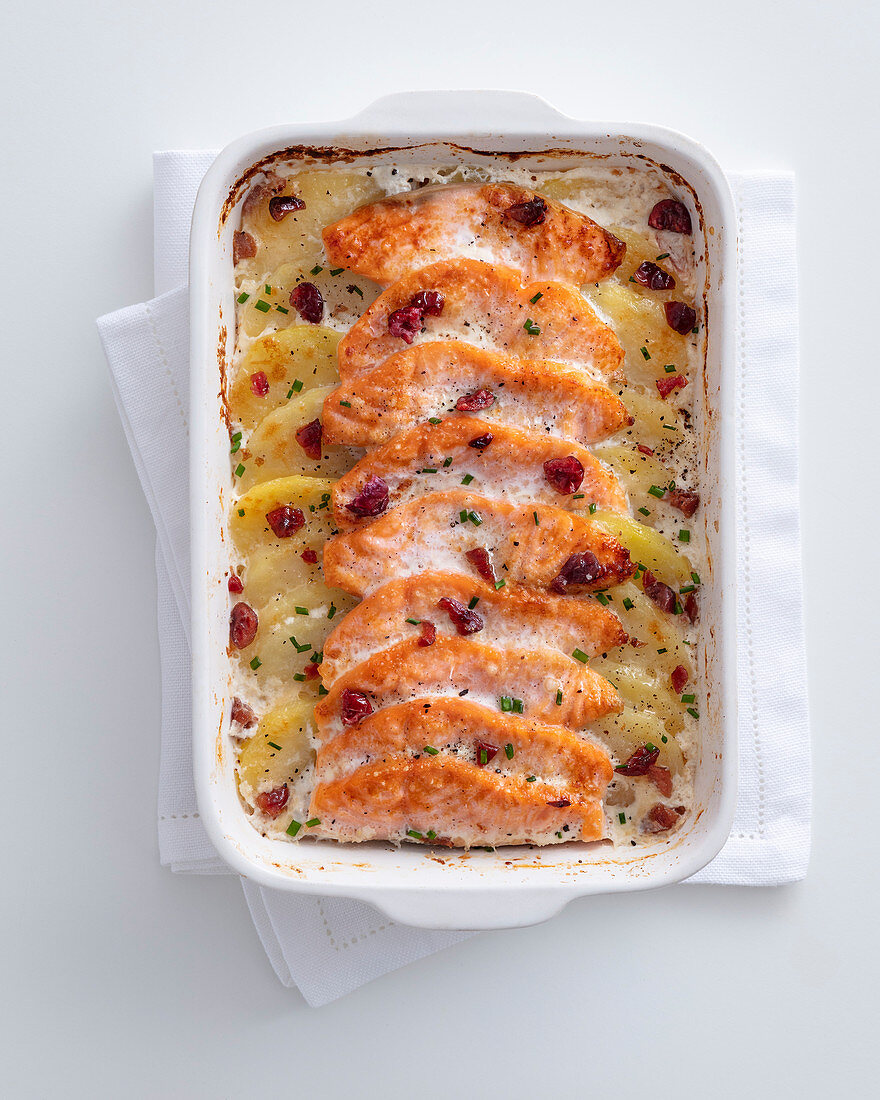 Kartoffel-Lachs-Gratin