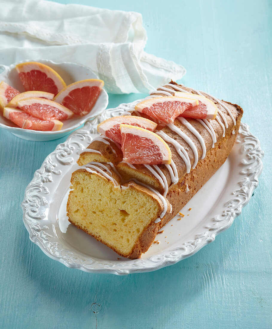 Kastenkuchen mit Pink Grapefruit