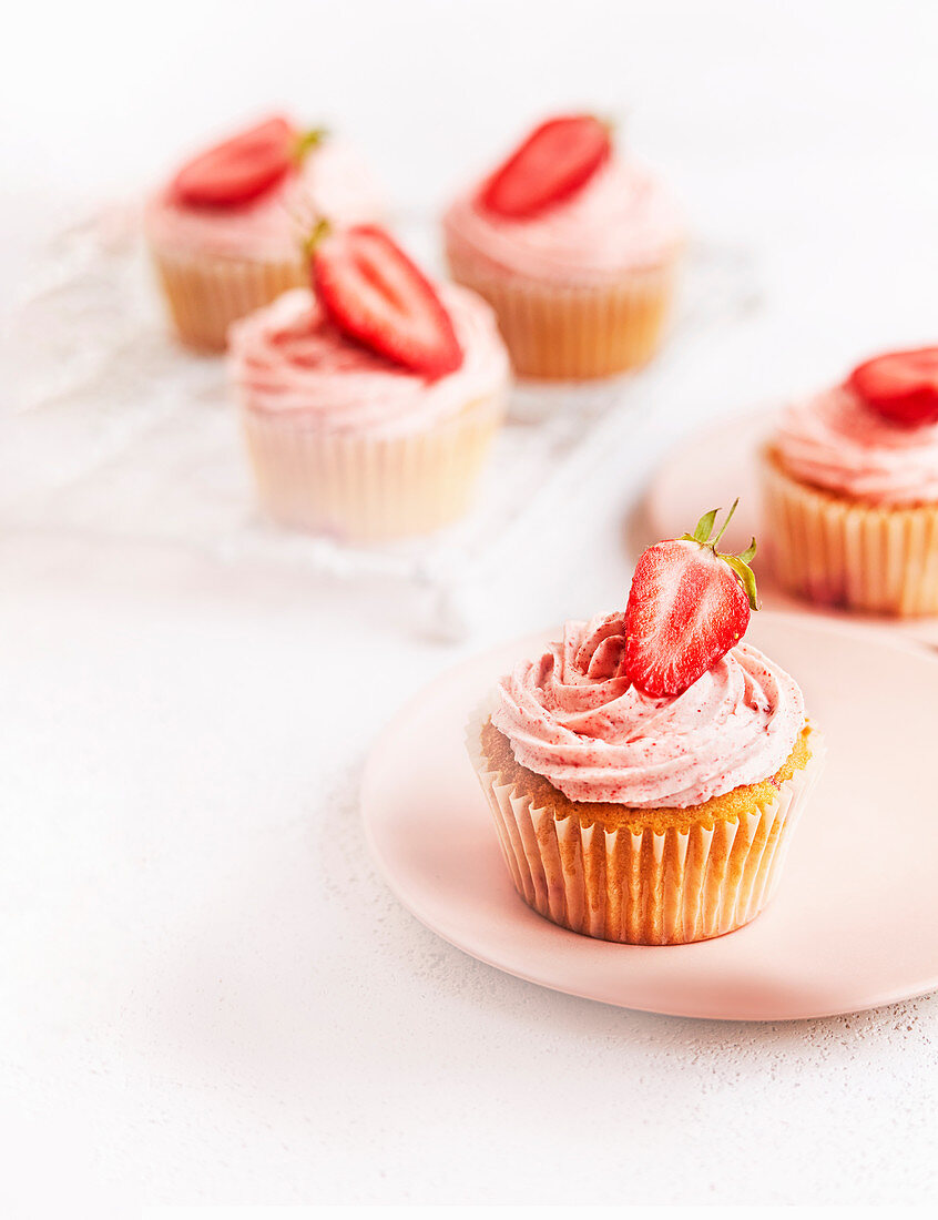 Strawberry cupcakes