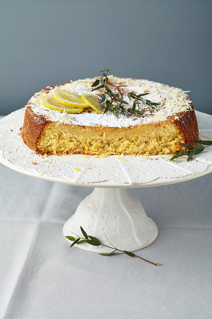 Torta Caprese al limone (Mandelkuchen mit weisser Schokolade)