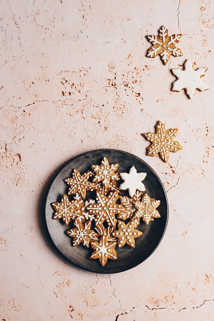 Gingerbread Snowflake Cookies