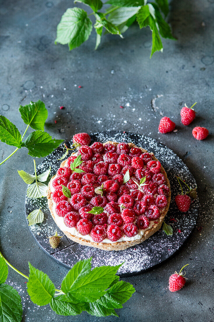 Raspberry tart with raspberry confit