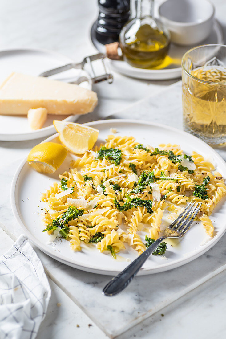Fusilli pasta with kale, red pepper and anchovy sauce