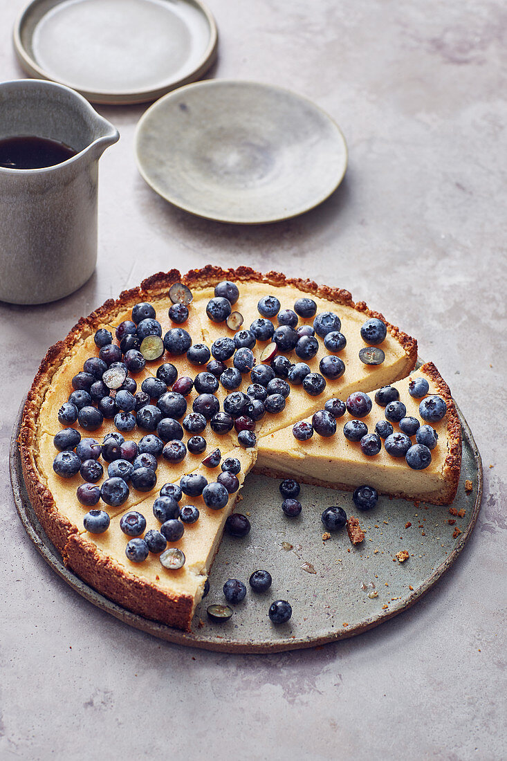 Vegan cheesecake with silken tofu and blueberries