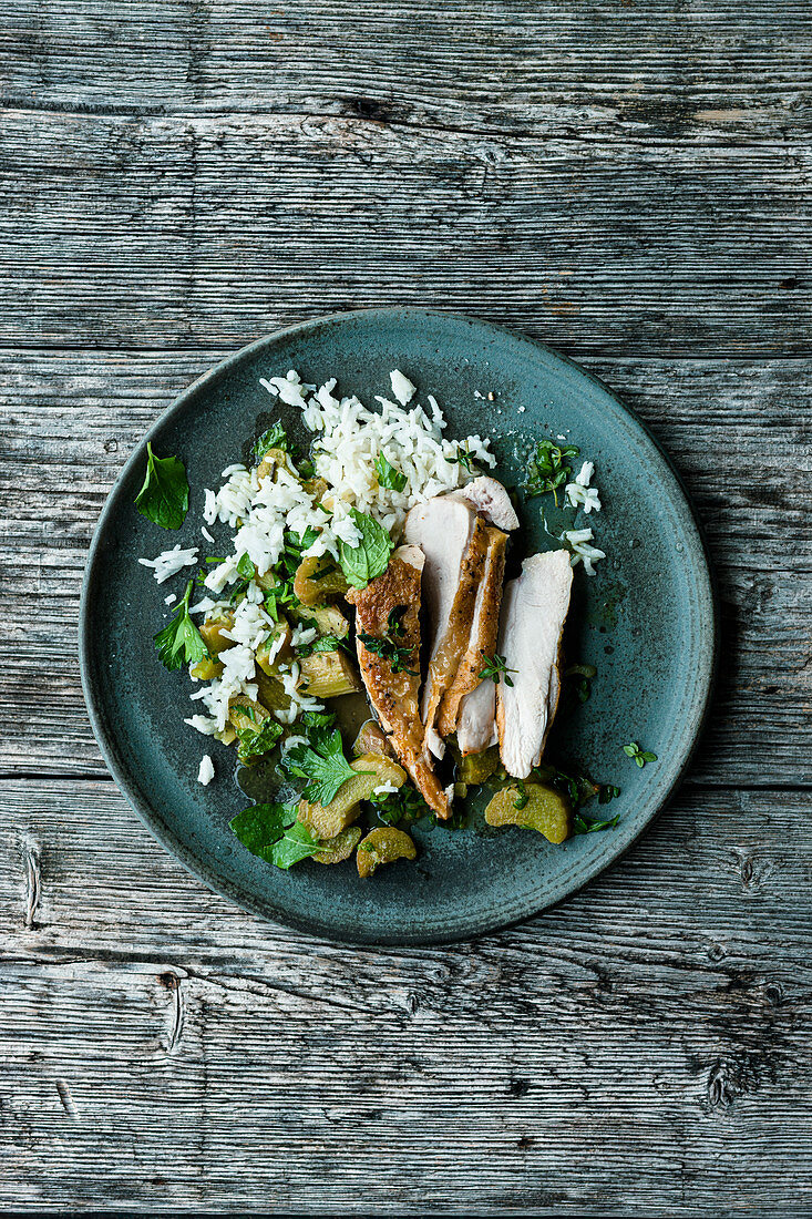 Chicken breast with a rhubarb medley and rice