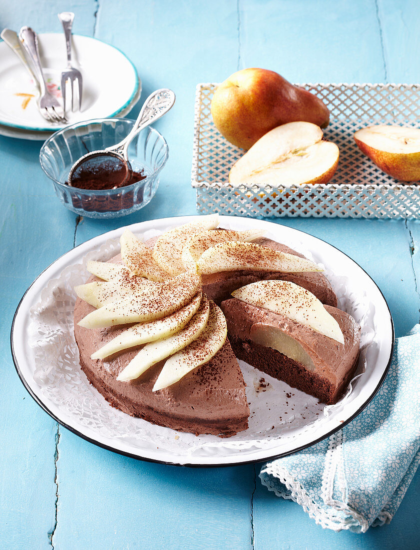Pear cake with chocolate
