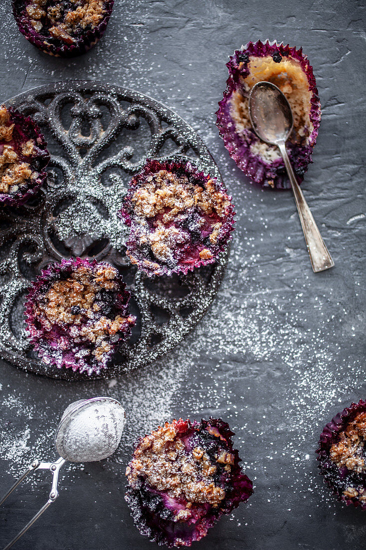 Muffins mit Sommerbeeren