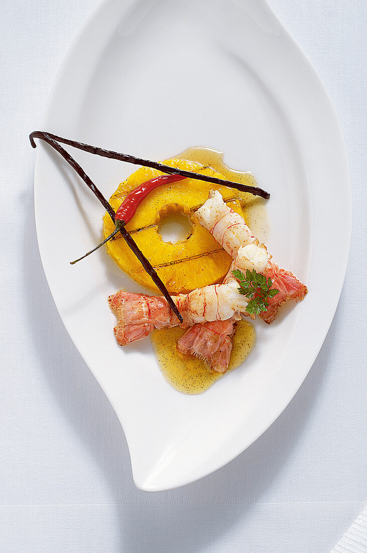 Scampi with grilled pineapple, vanilla and chilli