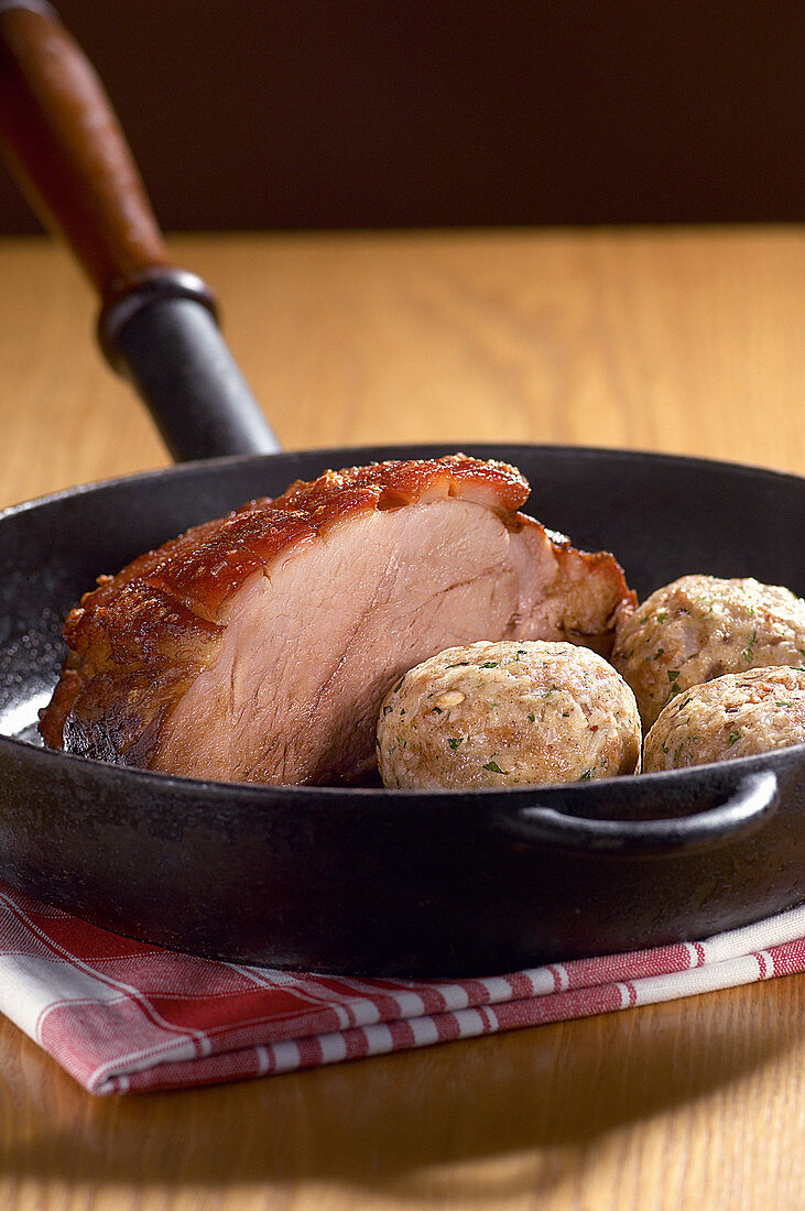 Roast pork with brown bread