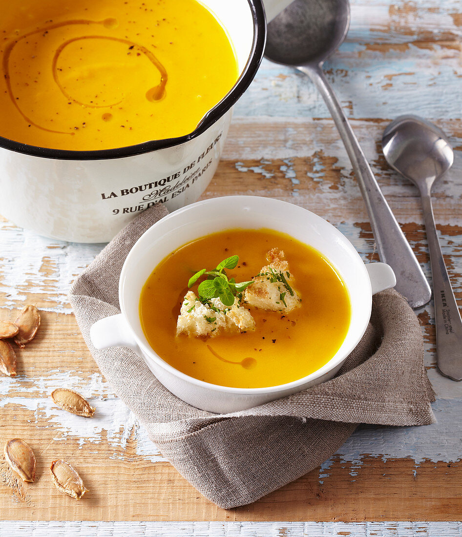 Pumpkin soup with cheese croutons