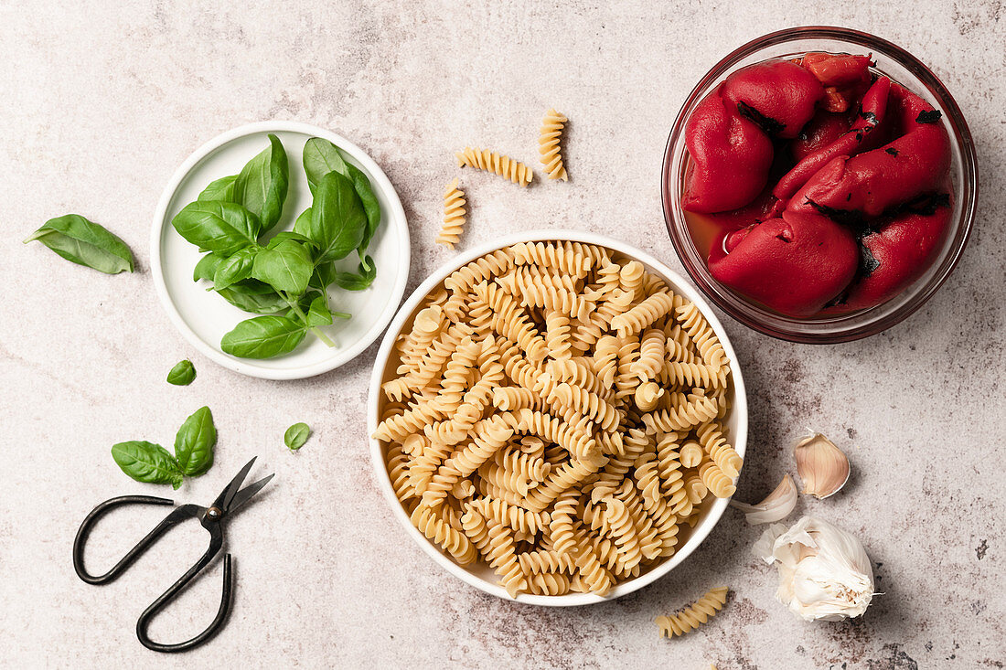 Ingredients for roasted red pepper pasta