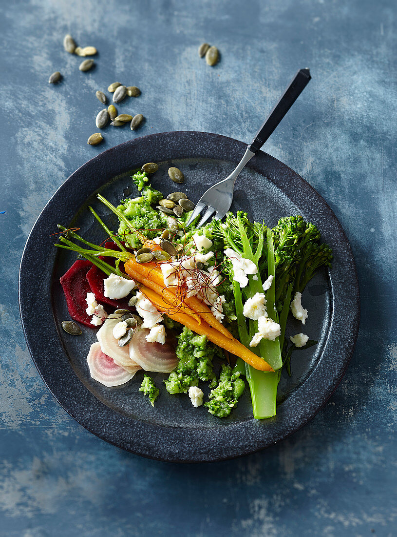 Broccoli couscous with roast vegetables