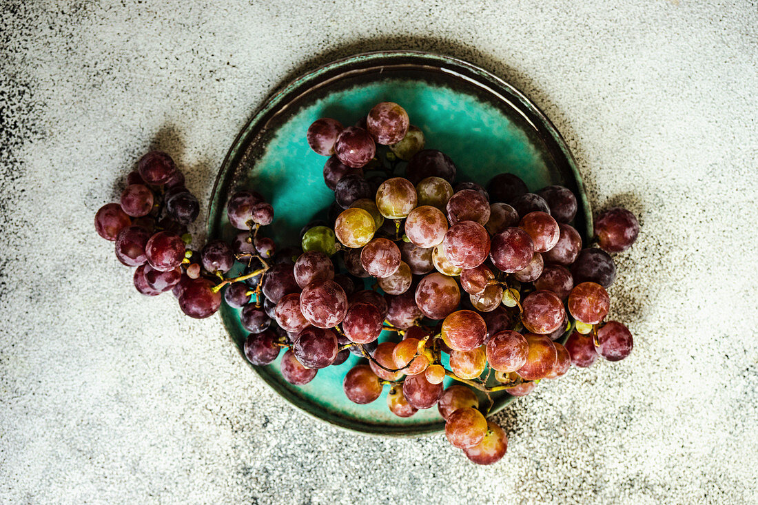Raw and ripe grape