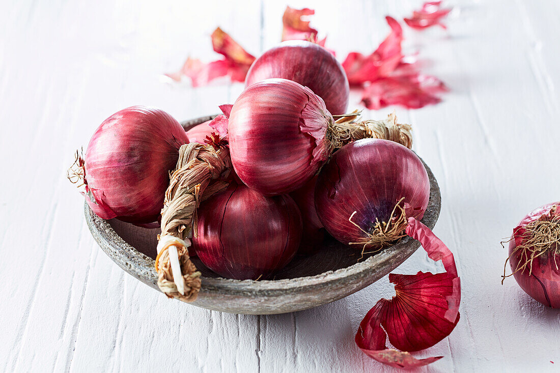 Red onions (Cipolla Rossa Treccia)