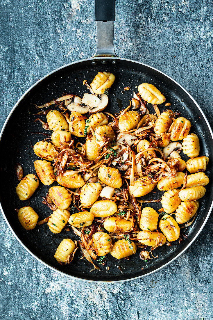 Gnocchi mit Pulled-Pilz und Thymian