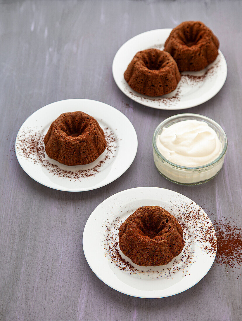 Small baked chocolate puddings
