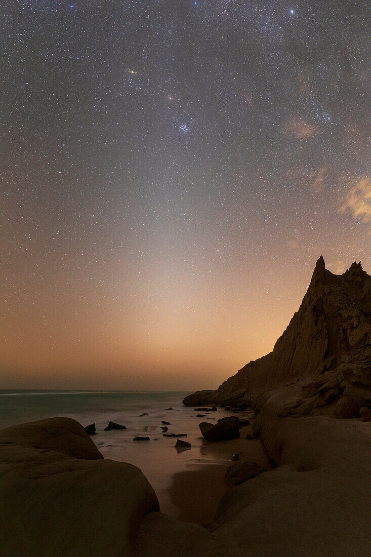 Zodiacal light over Persian Gulf coast