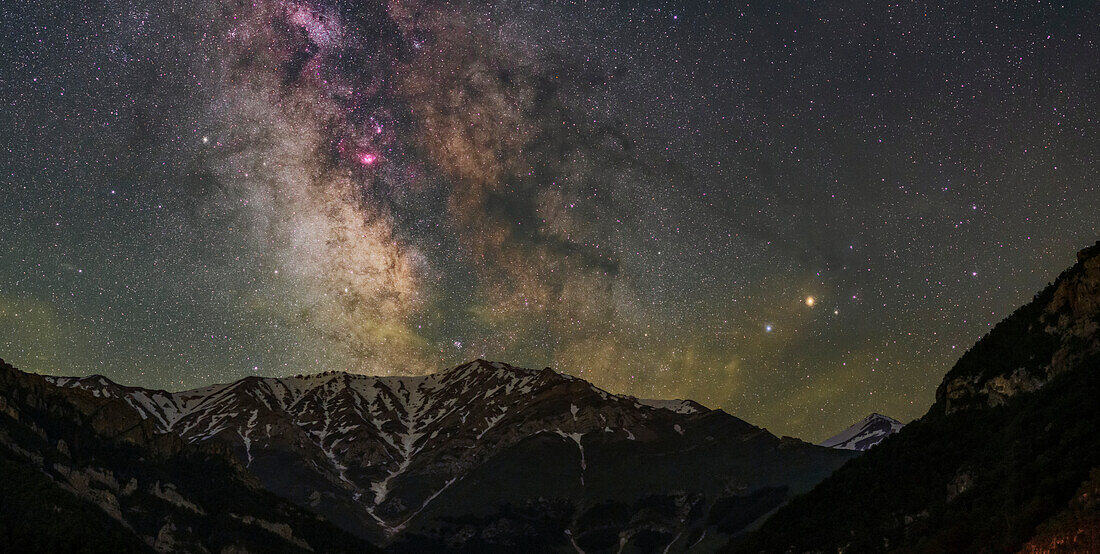 Central bulge of the Milky Way over Alborz Mountains, Iran