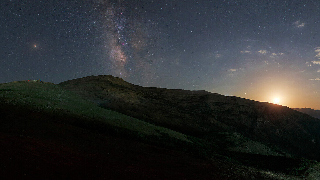 Moon, Planets and Milky Way