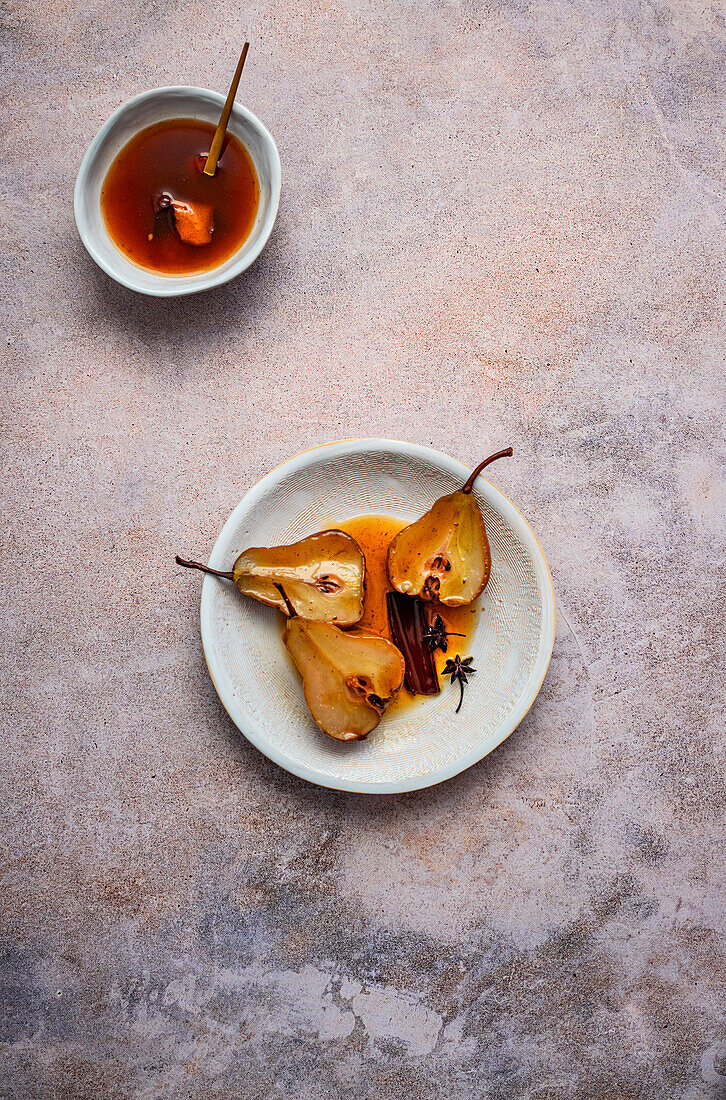 Spiced roasted pears with Rooibos syrup