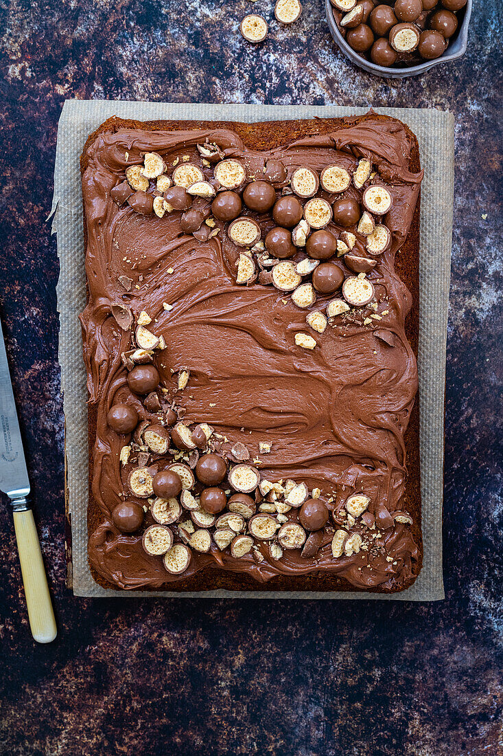 Malteser Traybake