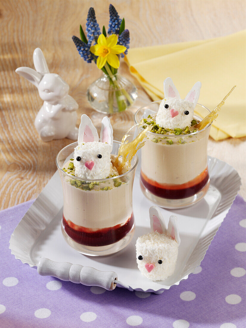 Sour cream pudding with redcurrant jelly and marshmallow bunnies