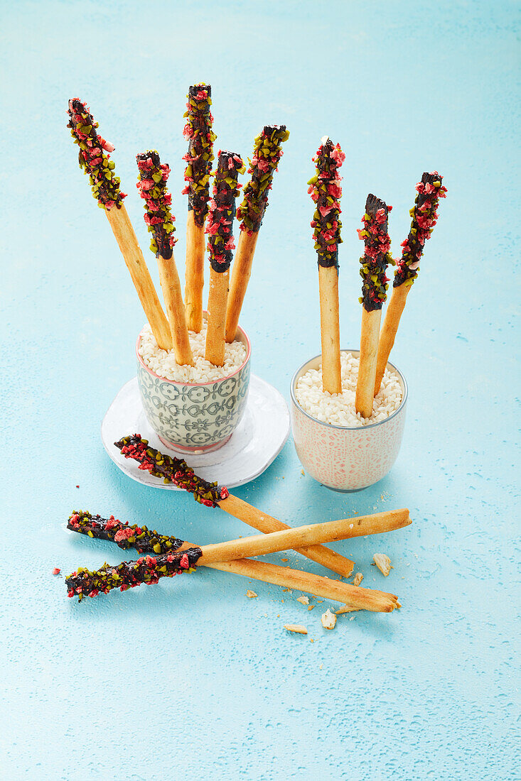 Colourful crispy sticks (sugar-free)