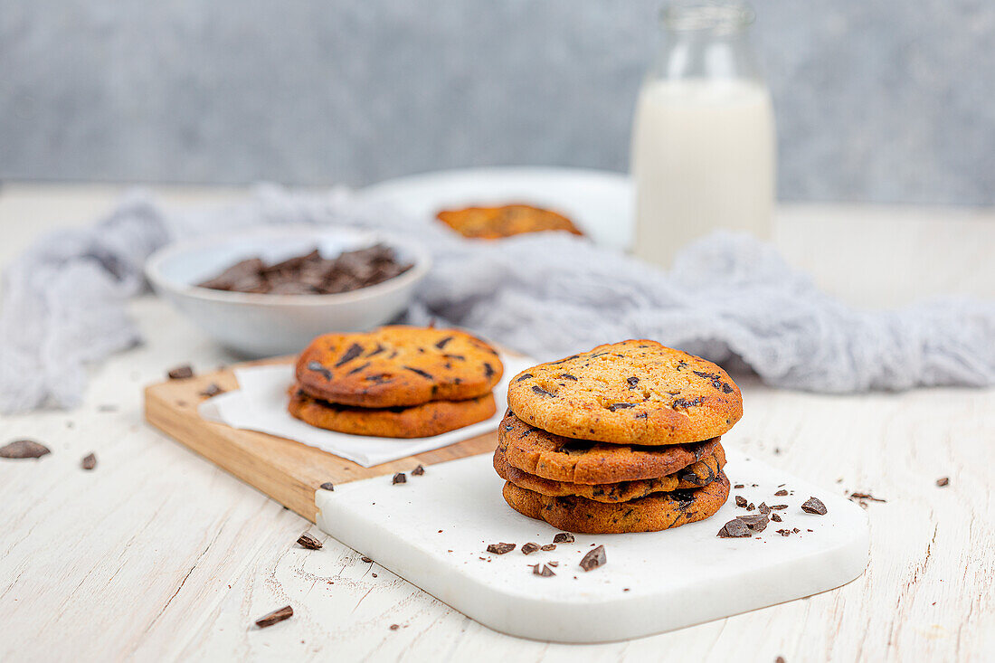 Glutenfreie Cookies mit Schokostückchen (Low Carb)