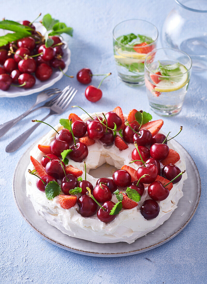 Pavlova with cherries