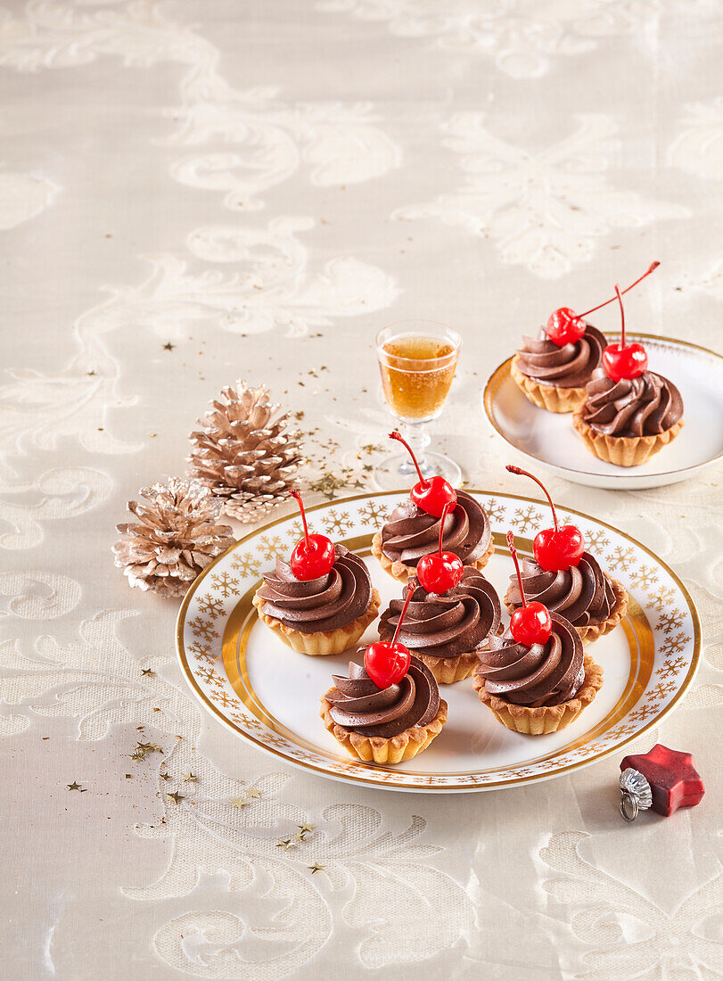 Pariser Weihnachtskonfekt mit Schokoladencreme