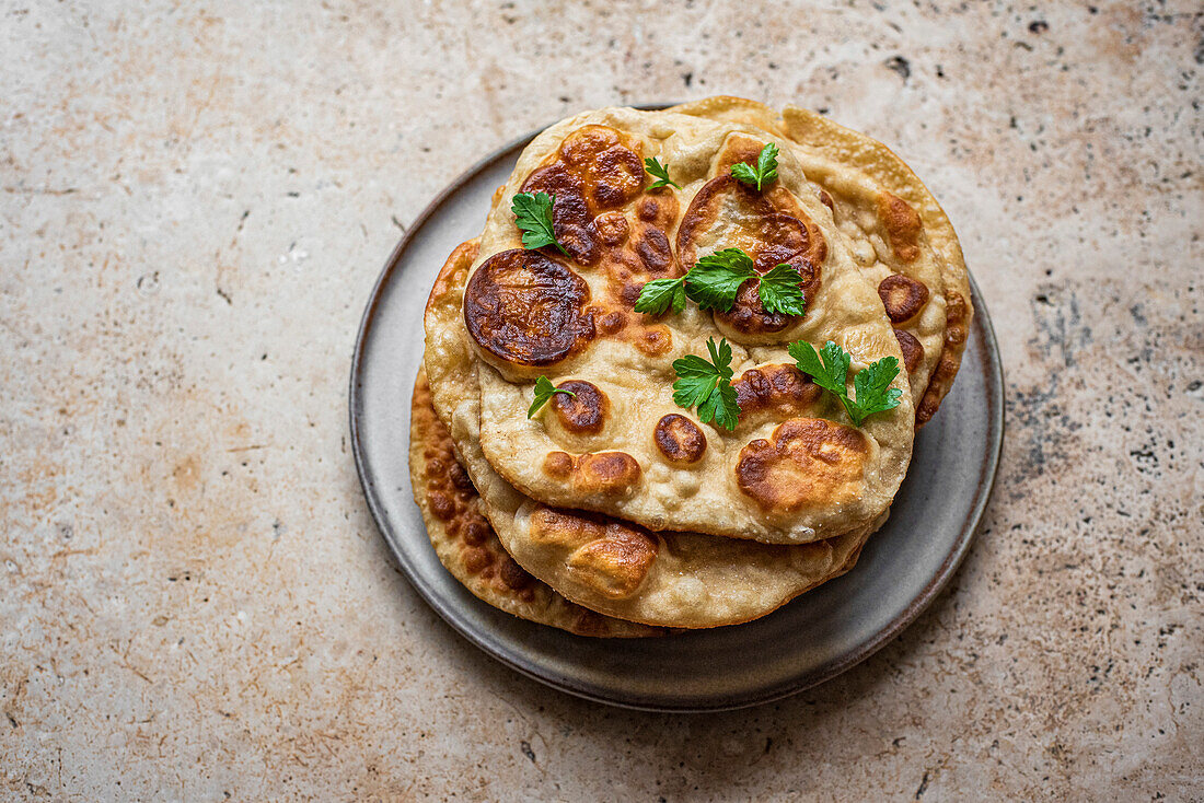 Veganes Naan-Brot