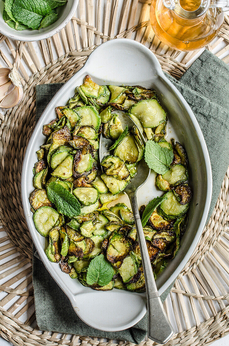 Zucchini alla Scapece (gebratene Zucchini, Italien)