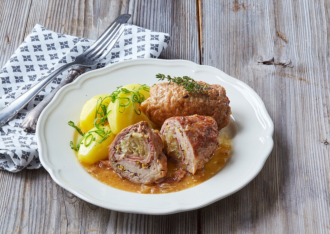 Pork rolls with sauerkraut filling