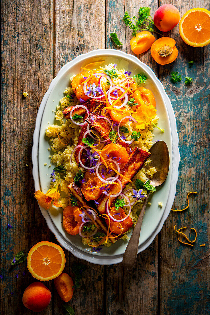 Oriental couscous with apricots and grilled cheese