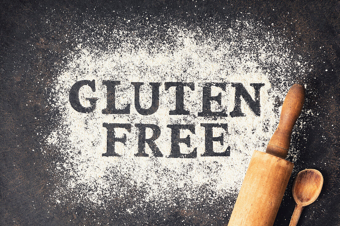 'Gluten free' Schriftzug in Mehl