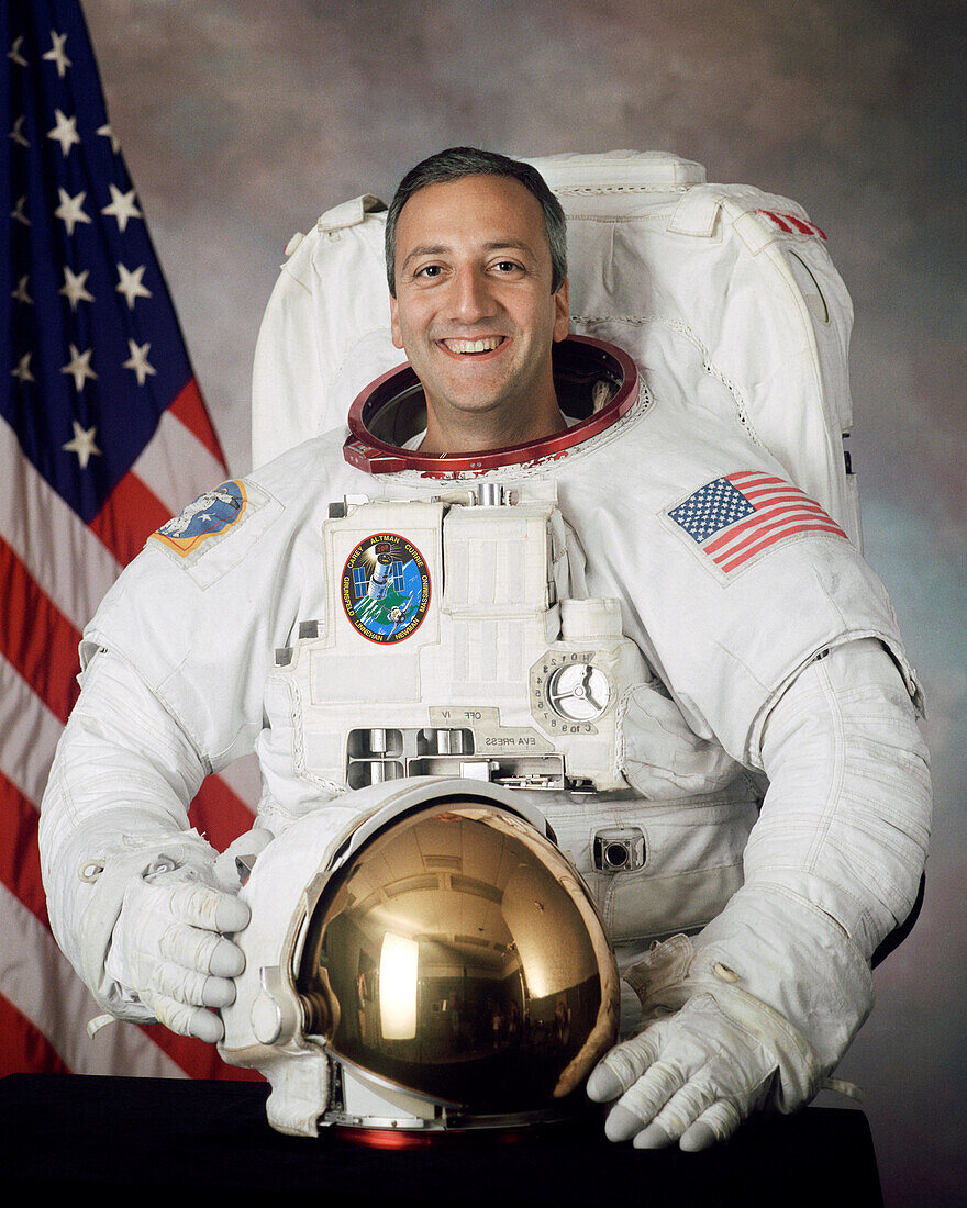 Mike Massimino, American astronaut