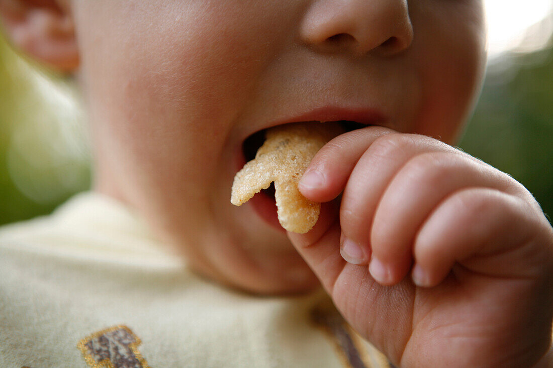 Child with crisps