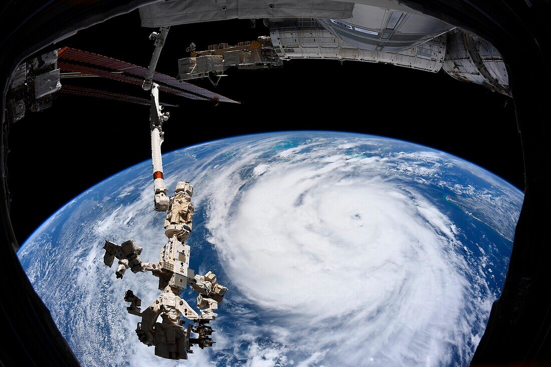 Hurricane Ida, ISS image