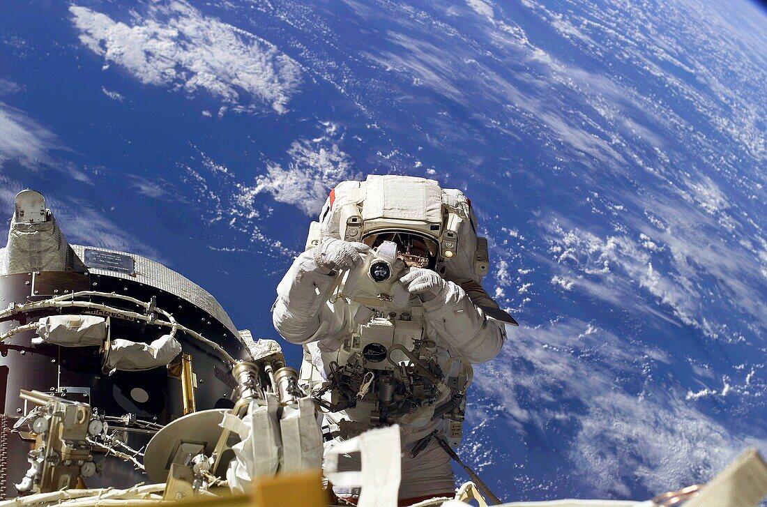 ISS spacewalk, February 2007