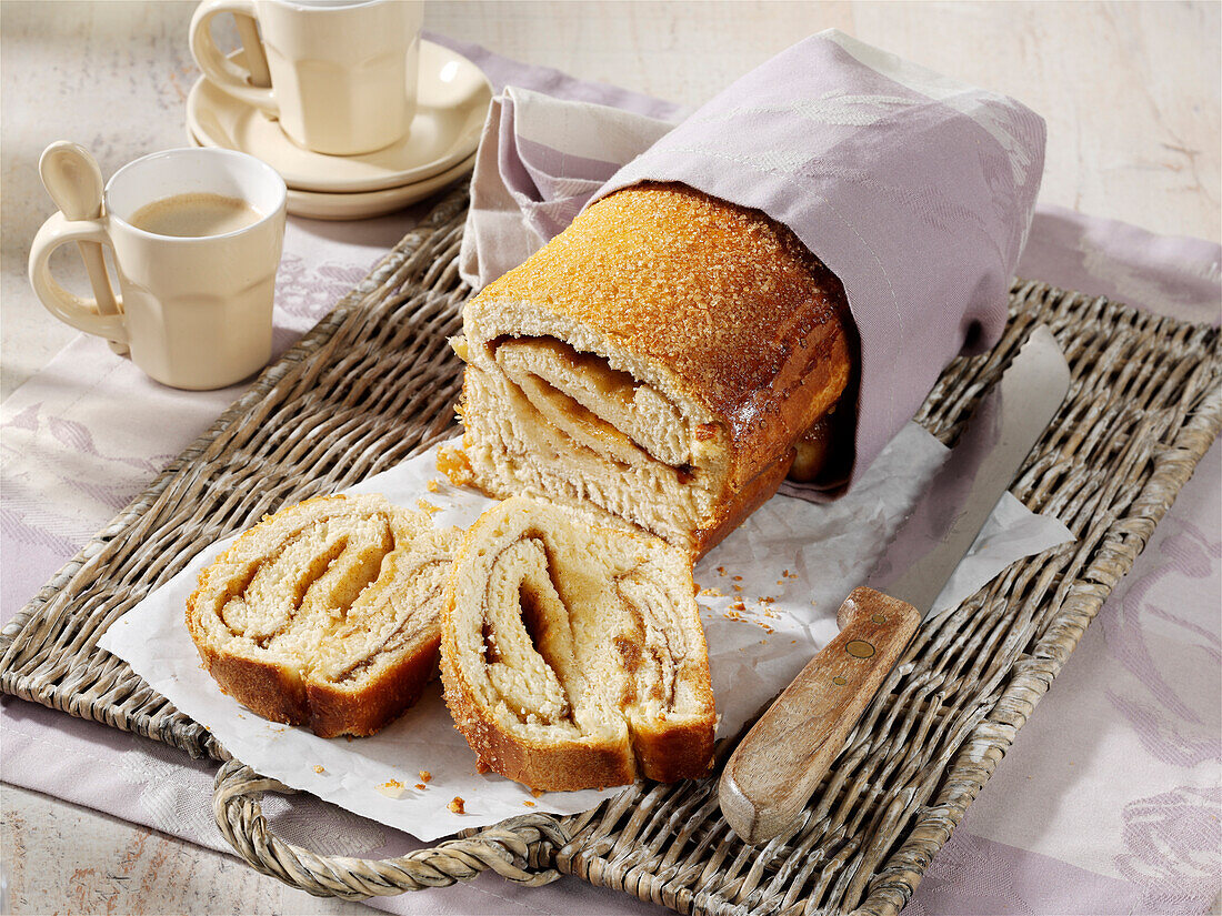 Elbfischers French roll cake