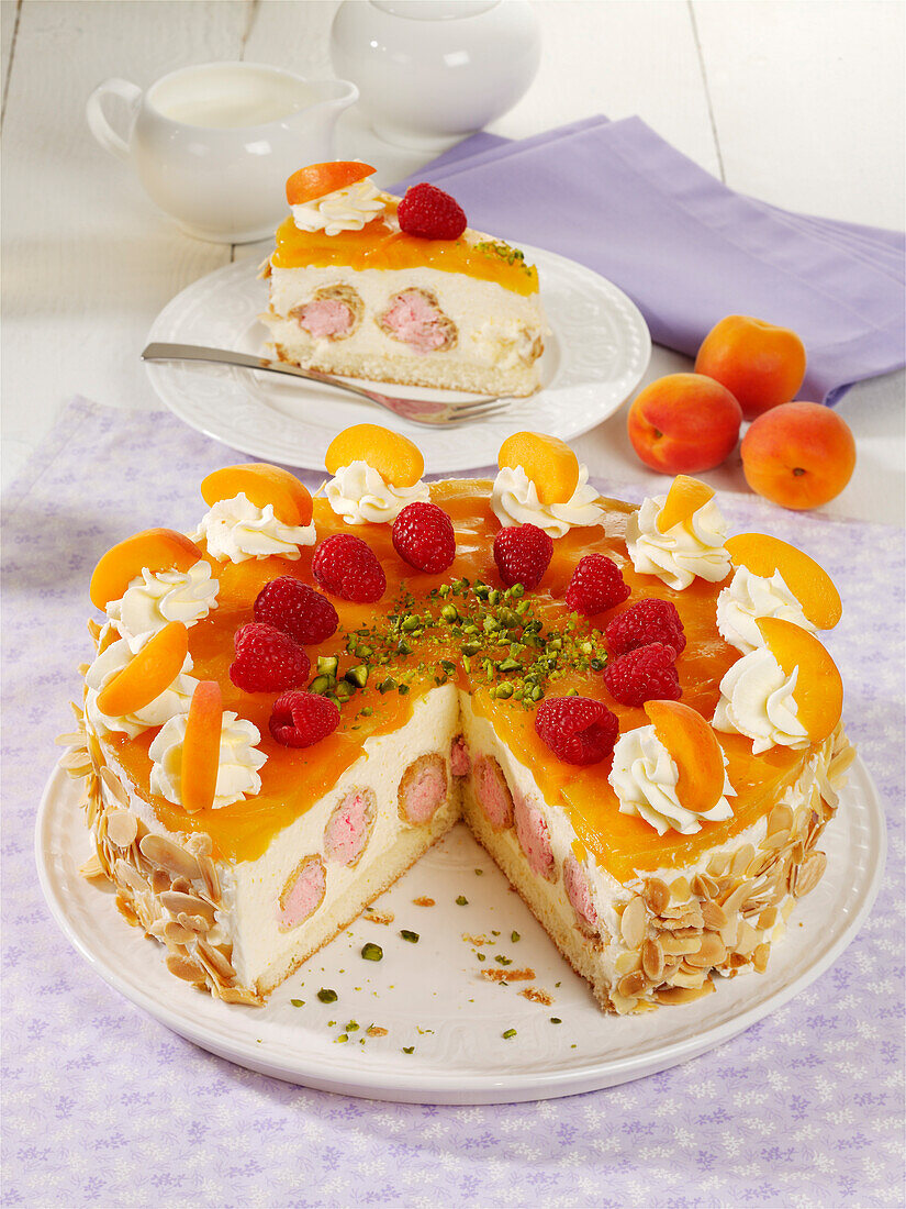 Cream puff cake with apricots and sour cream