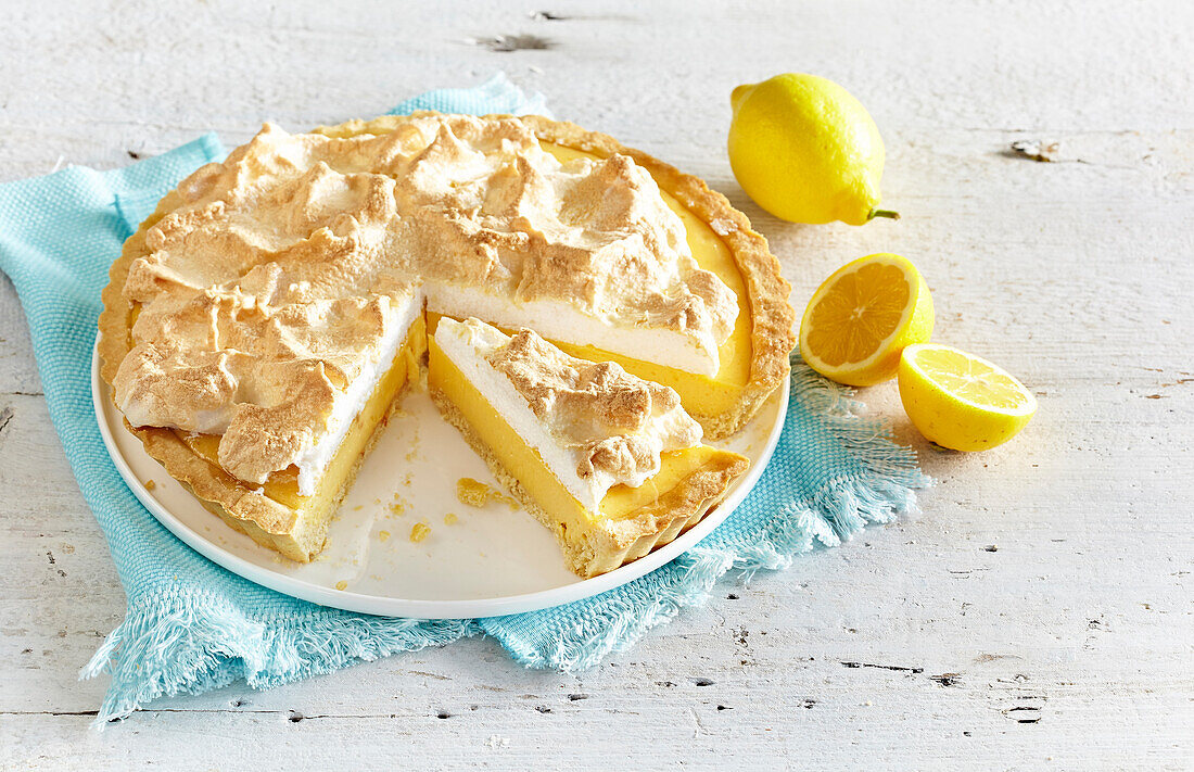 Lemon Meringue Pie (Zitronenkuchen mit Baiser)