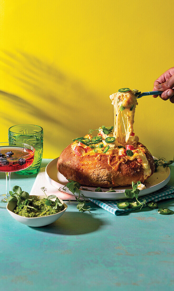 Baked crab and jalapeño dip bread bowl