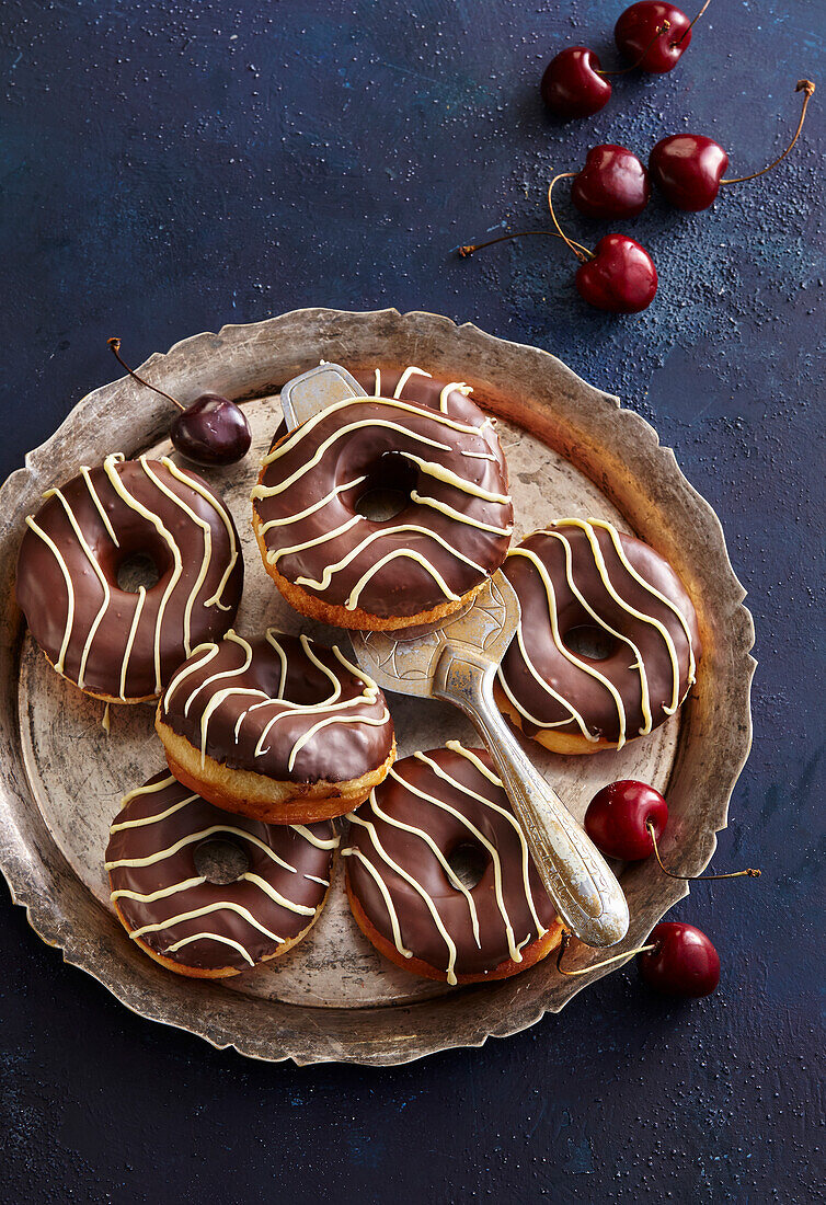 Donuts with white chocolate waves